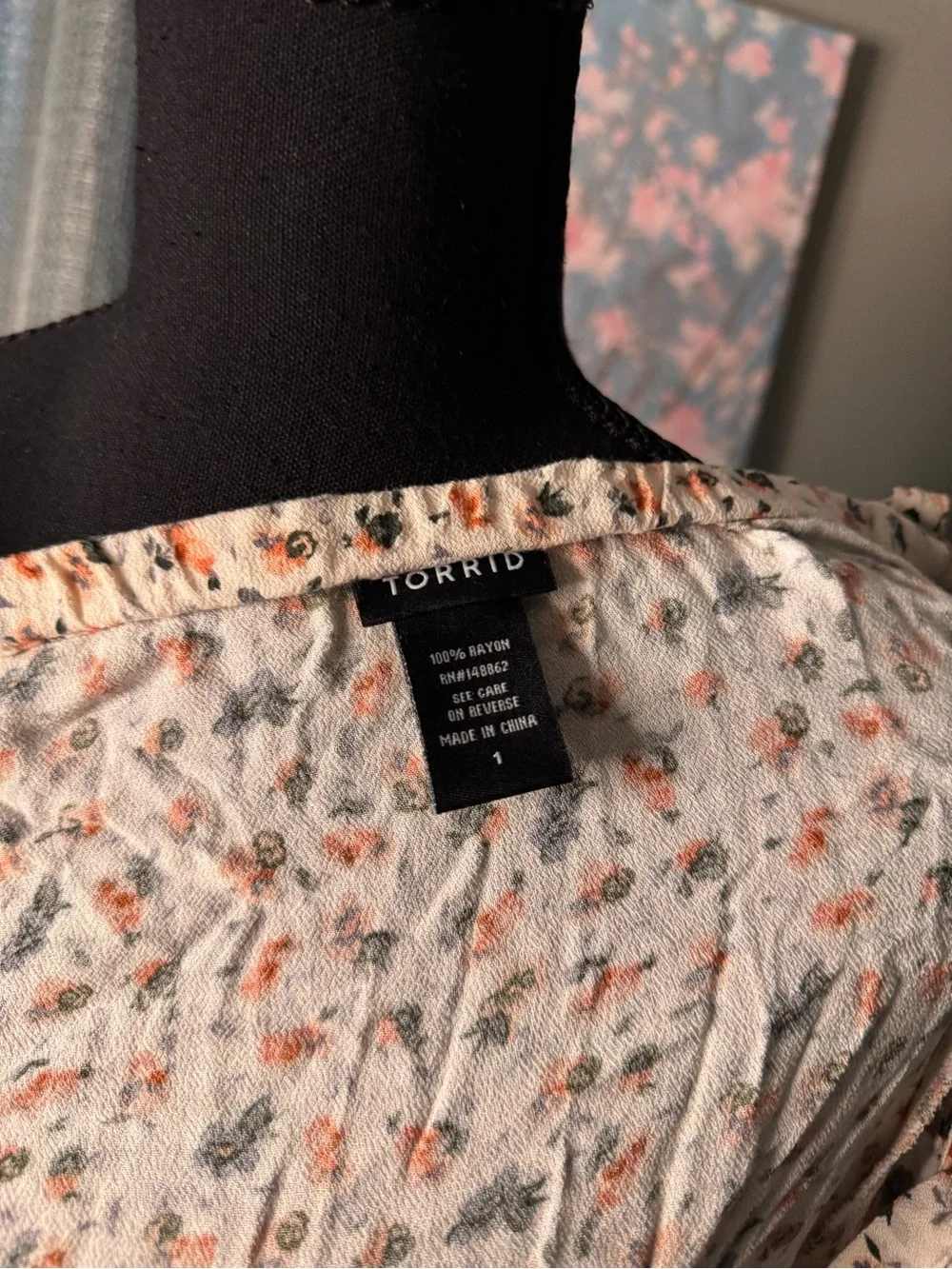 torrid Blush Floral Button-Front Cami - Picture 4 of 4